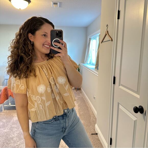 THE GREAT. Tan Cream White Floral Embroidered Blouse Top 0 Small - Picture 3 of 11